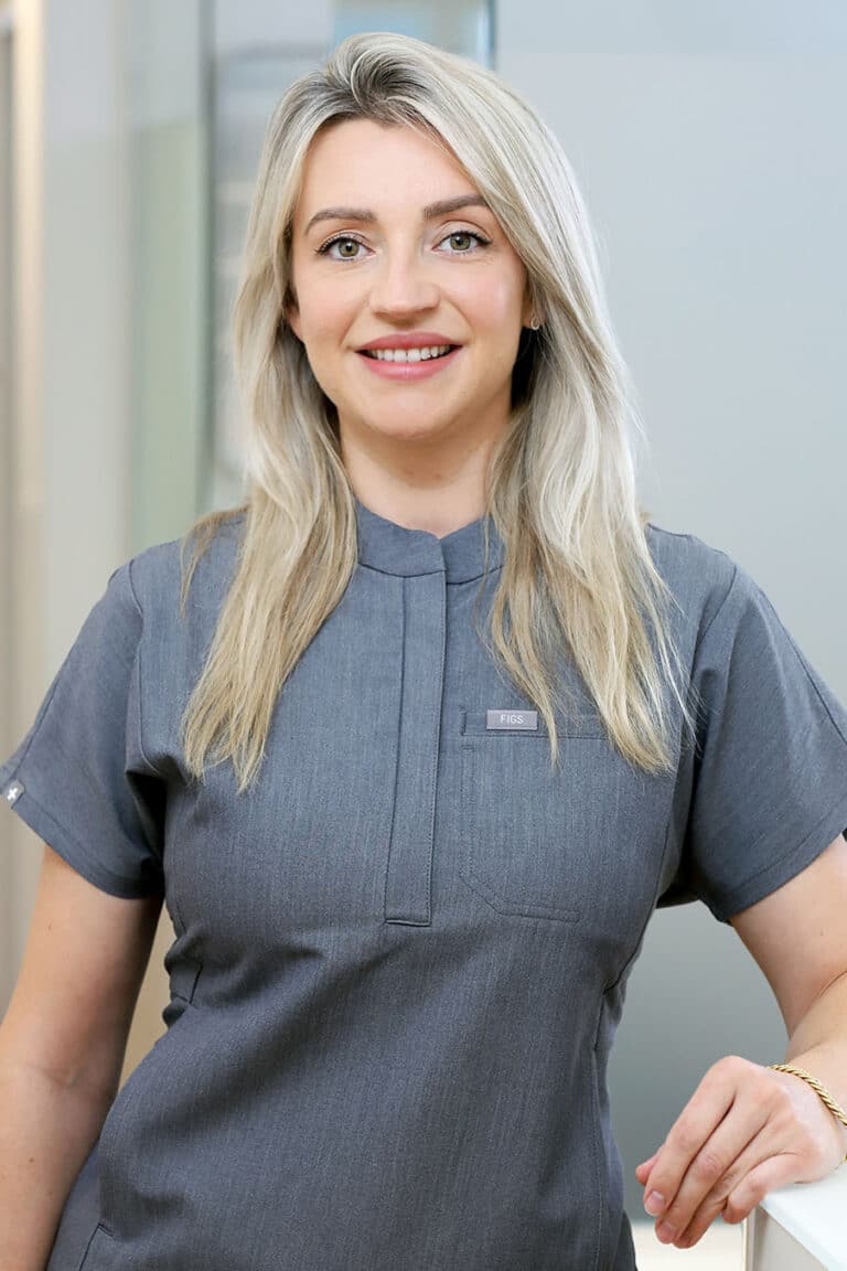 Praxismanagerin N.Jasari N. Jasari